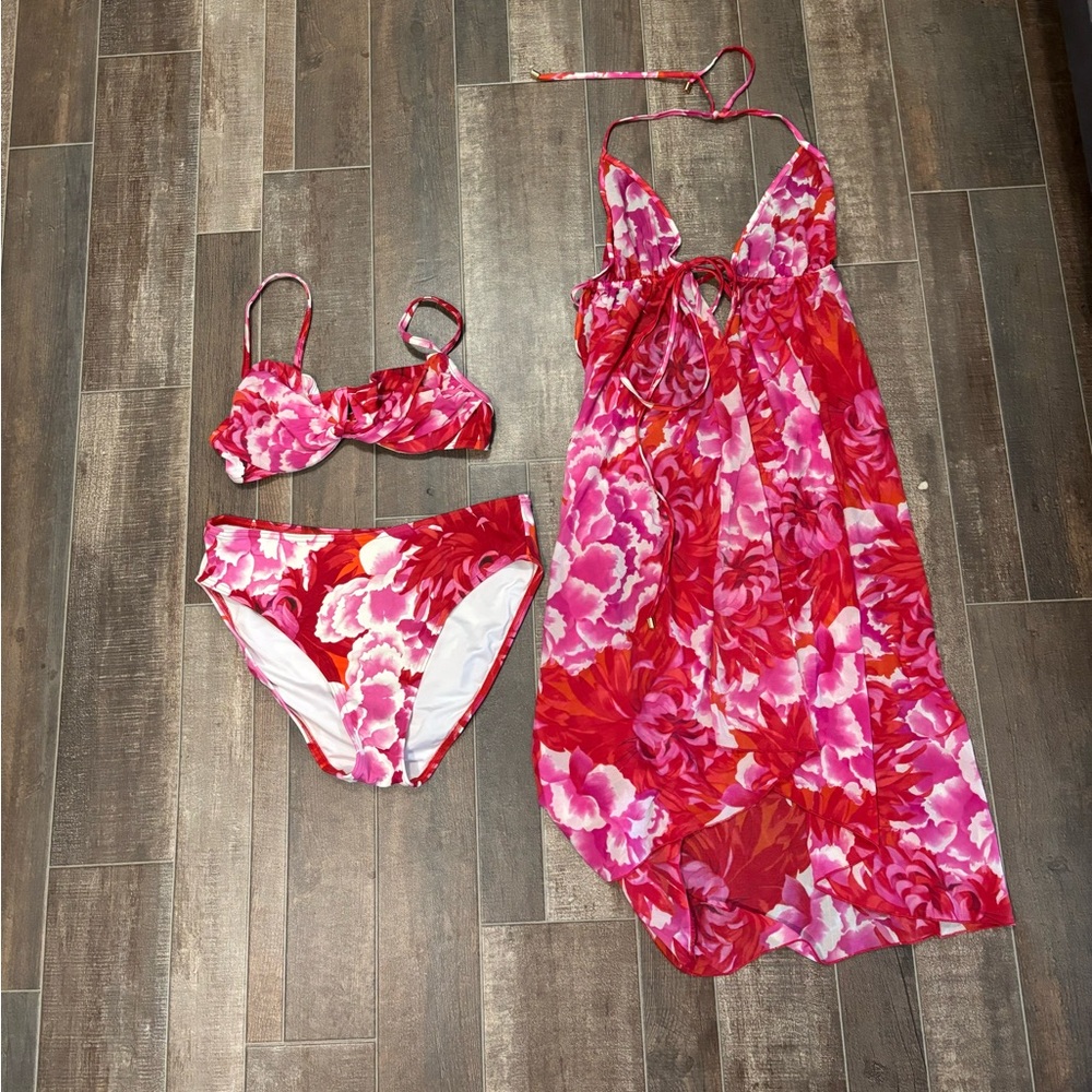 Victoria’s Secret Pink & Red Floral Bikini and Mesh Coverup